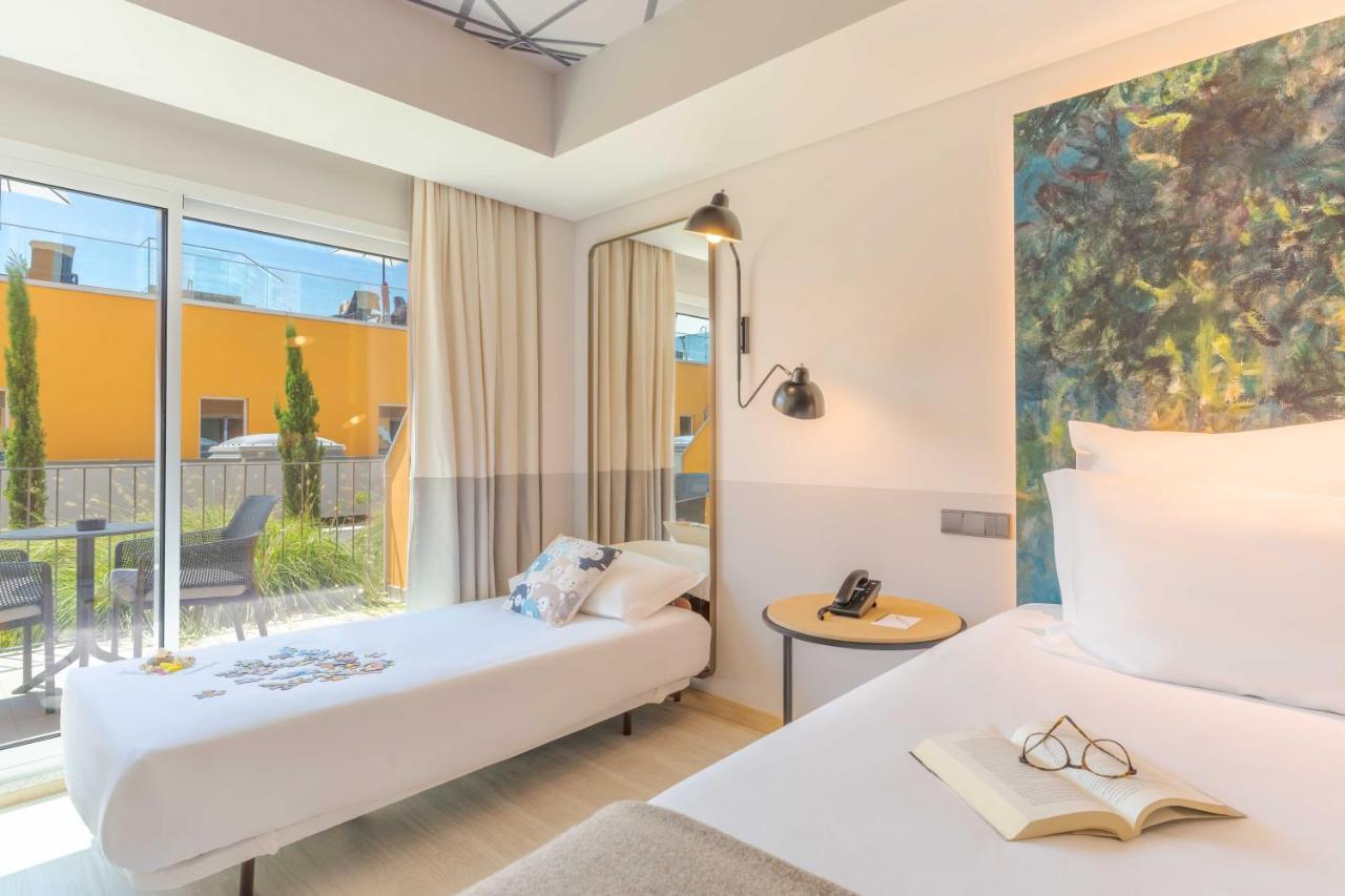 Pestana Douro Riverside - Preferred Hotels & Resorts, Lifestyle Valbom  외부 사진 A room at the hotel