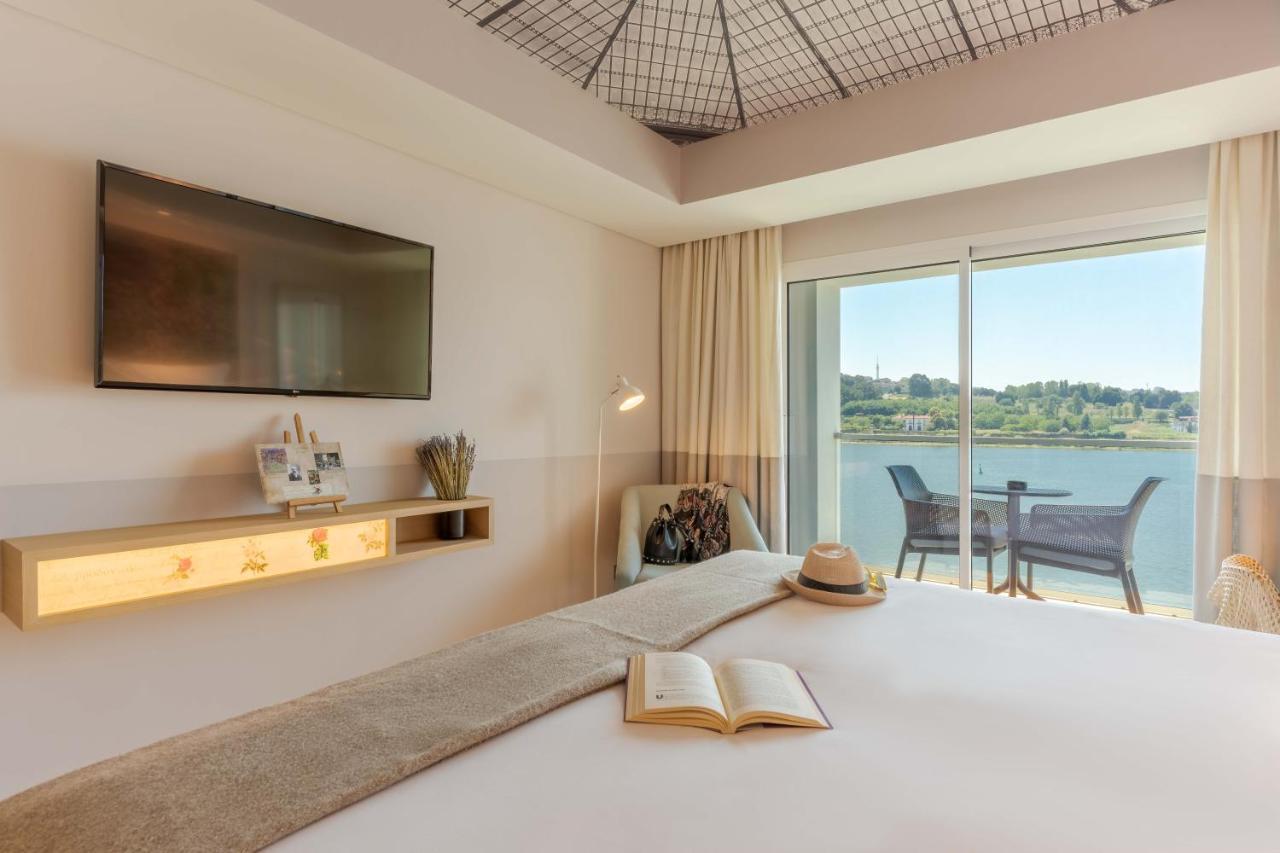 Pestana Douro Riverside - Preferred Hotels & Resorts, Lifestyle Valbom  외부 사진 A room at the hotel
